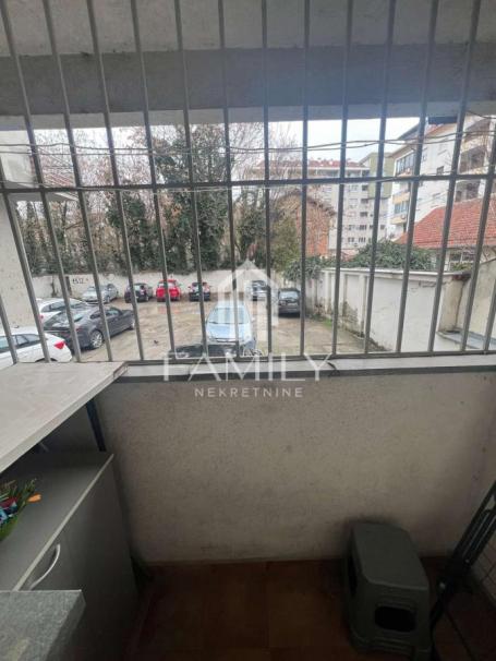 Grbavica, Novi Sad – 1.5 soban stan, 29 m², visoko prizemlje