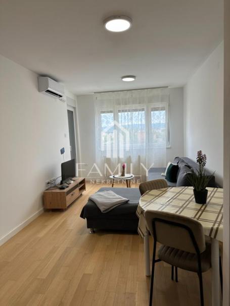 Jednoiposoban stan 40 m², Novo Naselje, Novi Sad, 4/6