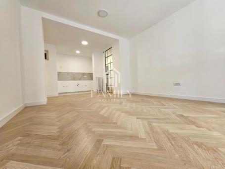Trosoban stan u Centru, Novi Sad, 75 m²
