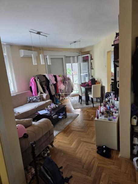 Dvosoban stan 46 m², Rotkvarija, Novi Sad