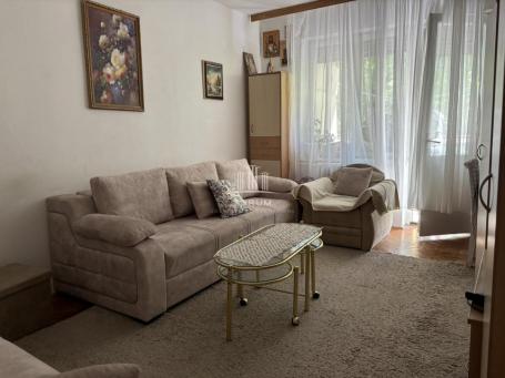 Dvosoban stan 53 m², Detelinara, Novi Sad, 1. sprat
