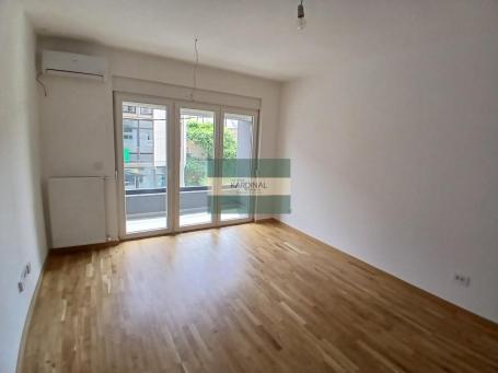 Izdaje se nova garsonjera u centru Jagodine – 31 m², 1. sprat