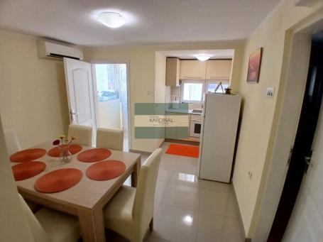 Izdavanje apartmana, povrsine 40m2