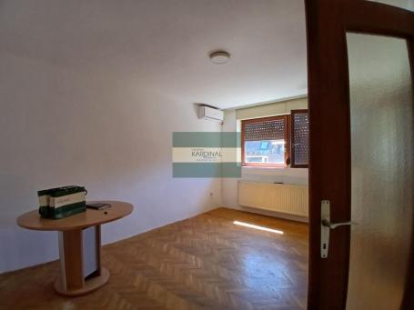 Jednosoban stan 44 m², Centar, Jagodina, 5. sprat