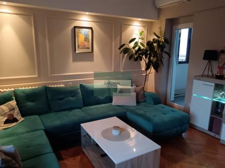 Ekskluzivna nekretnina u centru – 91m², garaža, parking, lift