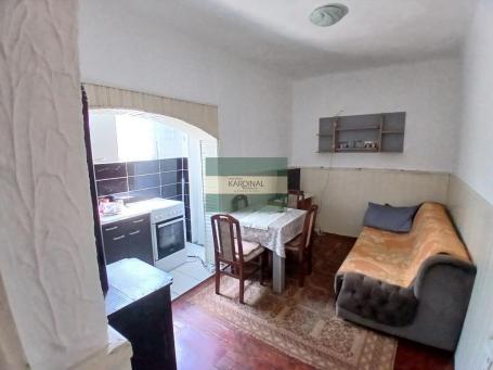 Dvosoban stan 59 m², Kolonija, Jagodina, 2. sprat
