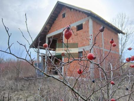 Na prodaju plac 21,84a sa objektom 80m2 – Deonica, Jagodina