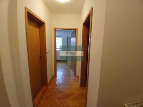 Prodaje se stan 71 m² u Jagodini – odlična lokacija, sa prelepim pogledom