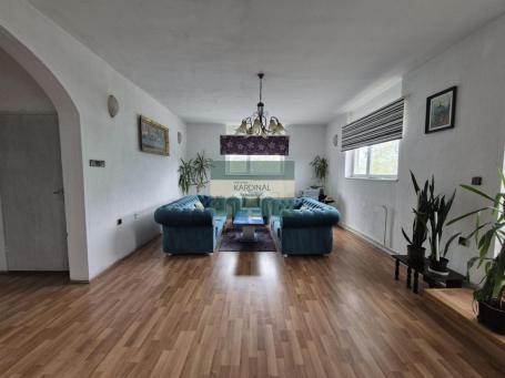 Na prodaju kuća u selu Plana, Paraćin sa pomoćnim objektom