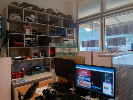 Lokal 40 m² SA STAMBENIM DELOM