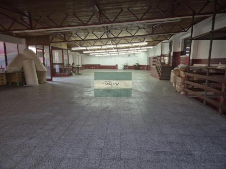 Prodaja/Izdavanje poslovnog prostora (327 m²)