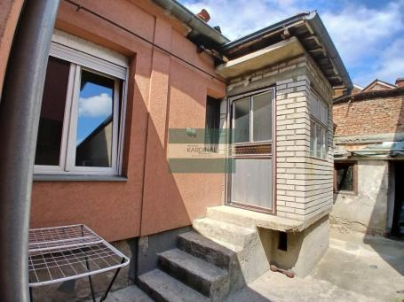 Izdaje se kuća 43m2 u naselju Tabane, Jagodina – praktičan prostor za udoban život