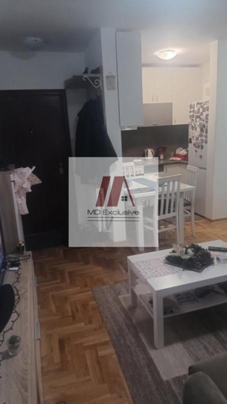 Prodaje se dvosoban stan u Mirijevu