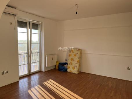 Trosoban duplex, Centar grada!