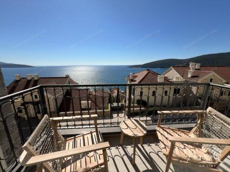 Moderan studio apartman sa panoramskim pogledom na more u Marina Villageu, Luštica Bay