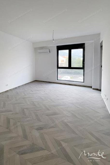 Novi jednosobni stan u Budvi, 200 metara od mora