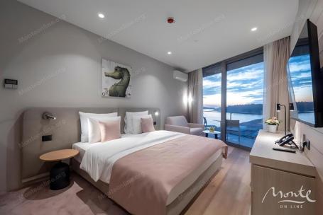 Luksuzan studio u hotelu Sea Star sa 5 zvjezdica u Rafailovićima, Budva
