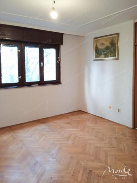 Prostran trosoban stan na Zabjelu, Podgorica