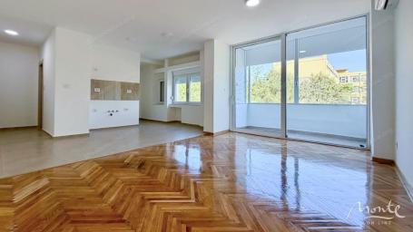 Prostran jednosoban stan nakon kompletne renovacije u Podgorici