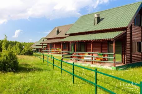 Radni turistički kompleks na Žabljaku, okrug Borje