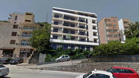 Jednosoban stan u novogradnji Bečići – blizina mora i odlična lokacija