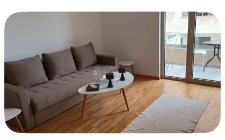Garsonjera za dugoročni zakup u Bečićima, 40m²