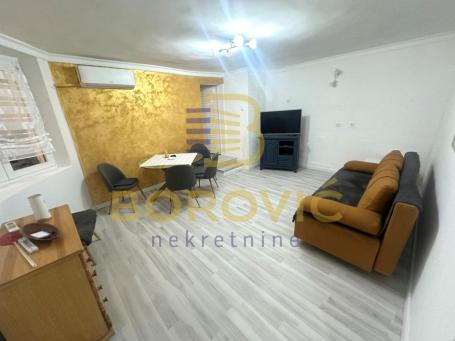 Kalenić pijaca, 40m2, preporuka