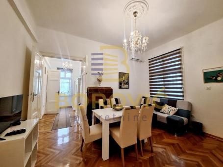 Gundulićev venac, 101m2, namešten