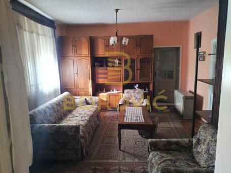 Zrenjanin, 125m2, 3.7 ari