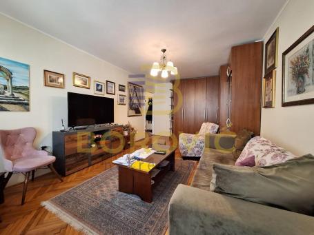 Vračar-Njegoševa, 62m2, odličan, preporuka