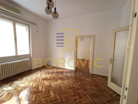 Centar-Skadarska, 63m2, odličan za poslovni prostor