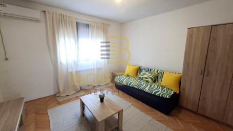 Crveni krst, 34m2, namešten