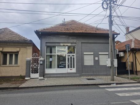 Lokal na prometnoj lokaciji – idealan za trgovinu ili kancelariju