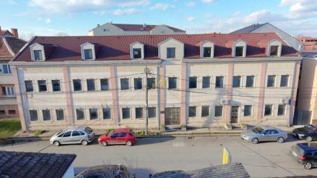 EKSKLUZIVNA INVESTICIONA PRILIKA – VIŠENAMENSKI OBJEKAT 850 m² U CENTRU ĆUPRIJE