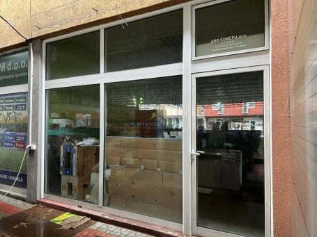 Lokal na najfrekventnijem delu pijace – Ćuprija