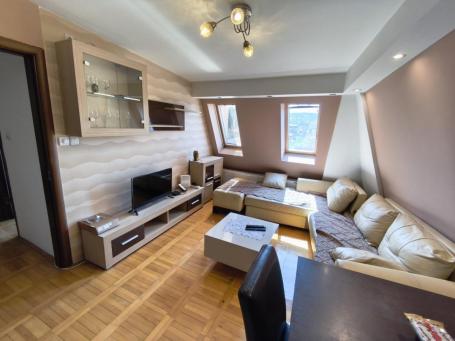 Dvoiposoban stan - 52m2 - Širi centar