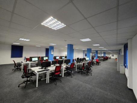 Poslovni prostor - 600m2