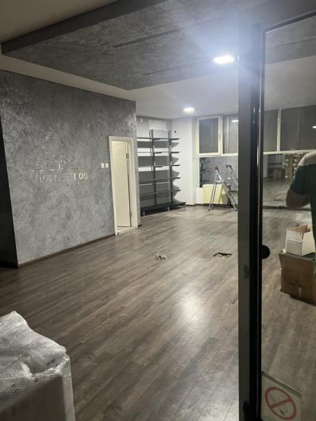 LOKAL - 70m2 - MARGER