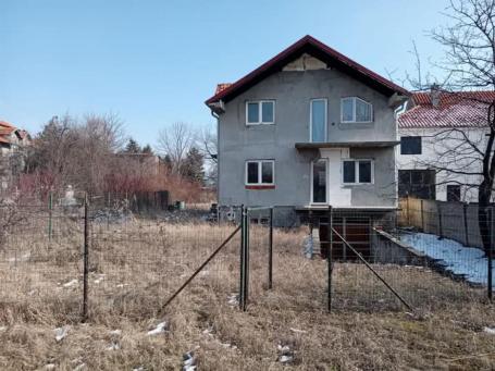 Porodična kuća u Donjoj Vrežini
