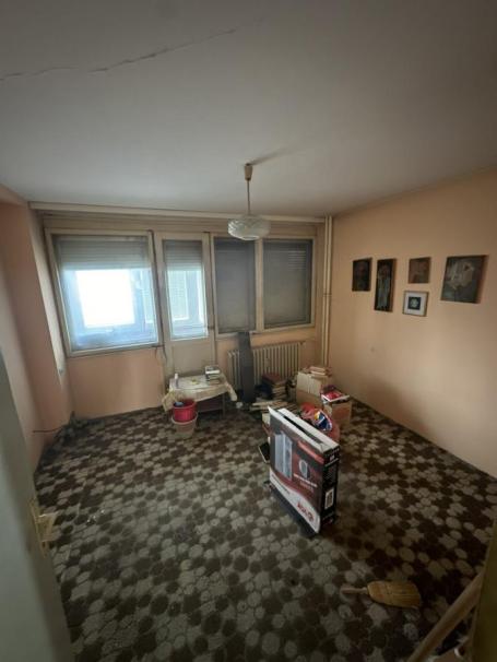 Trosoban stan kod Lutkarskog Pozorišta