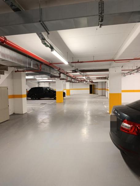 Garažno mesto u podzemnoj garaži u Dušanovoj ulici