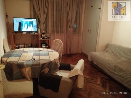 Jednosoban stan od 42m2 u naselju Tabane, namešten