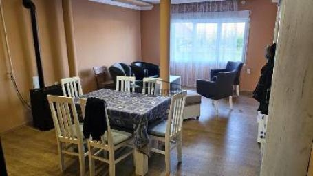 PRODAJE SE KUĆA 230m² – ODLIČNA, RENOVIRANA, USELJIVA ODMAH