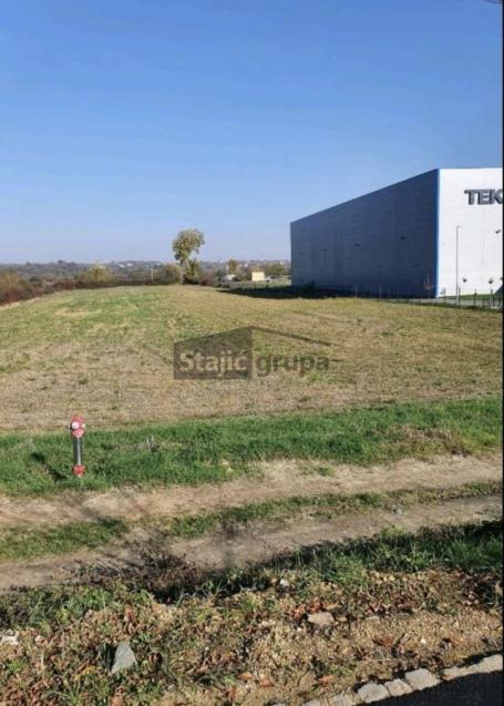 Plac, 1.38ha