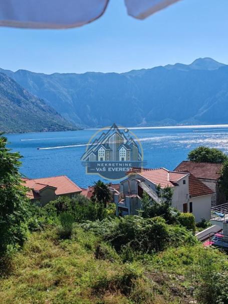Stoliv, stan sa pogledom na zaliv
