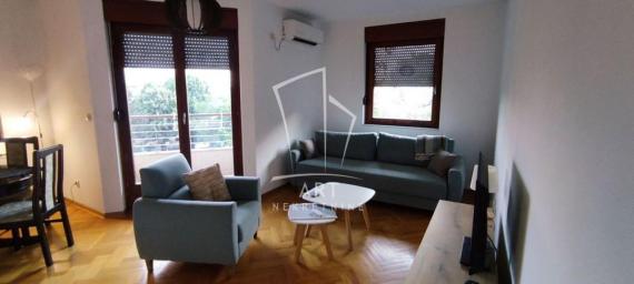 2.0 stan u mirnom delu Lekinog brda ID#15764