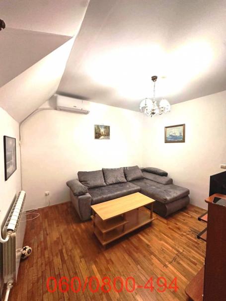 Adaptibilan 1.0 stan na Julinom brdu, Marine Veličković ID#3845