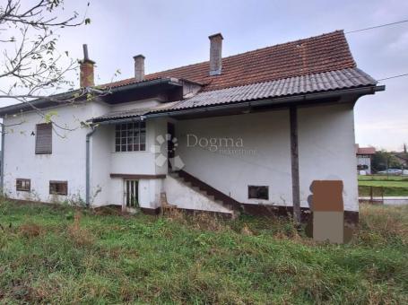 Kuća za adaptaciju sa 4.687m² okućnice na području Zlatar Bistrice