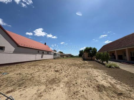 Građevinsko zemljište s projektom – odlična prilika