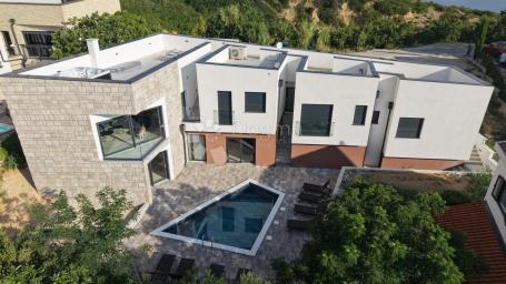 Haus Bošana, Pag, 198,98m2